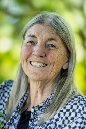 Ann Poskitt Knell